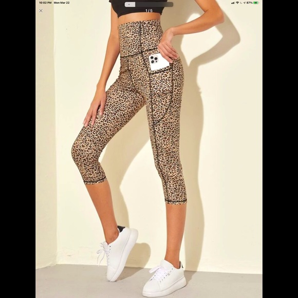 SHEIN Accessories - WIDE WAISTBAND LEOPARD 🐆 PRINT LEGGINGS